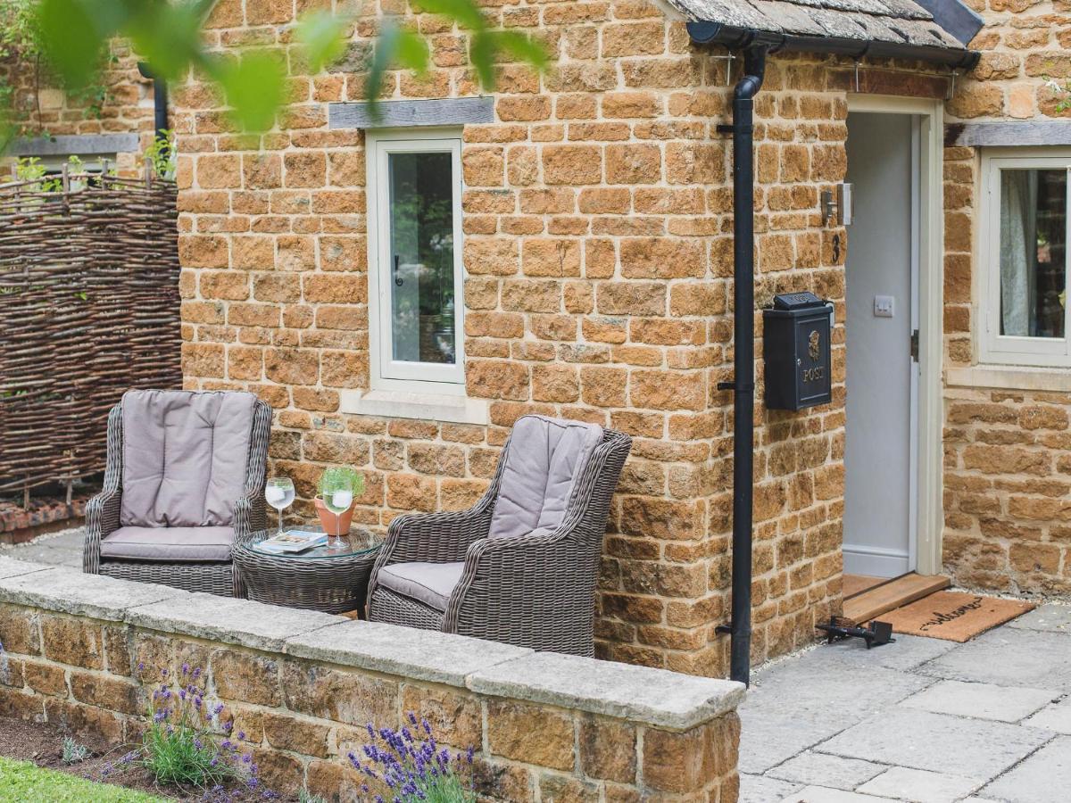 Climbing Rose Cottage - Dog Friendly - Peaceful Cotswold Cottage Adlestrop ภายนอก รูปภาพ