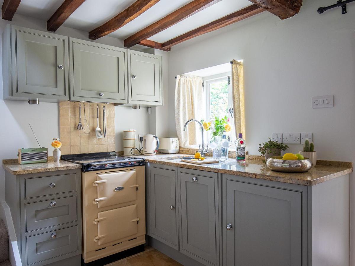 Climbing Rose Cottage - Dog Friendly - Peaceful Cotswold Cottage Adlestrop ภายนอก รูปภาพ