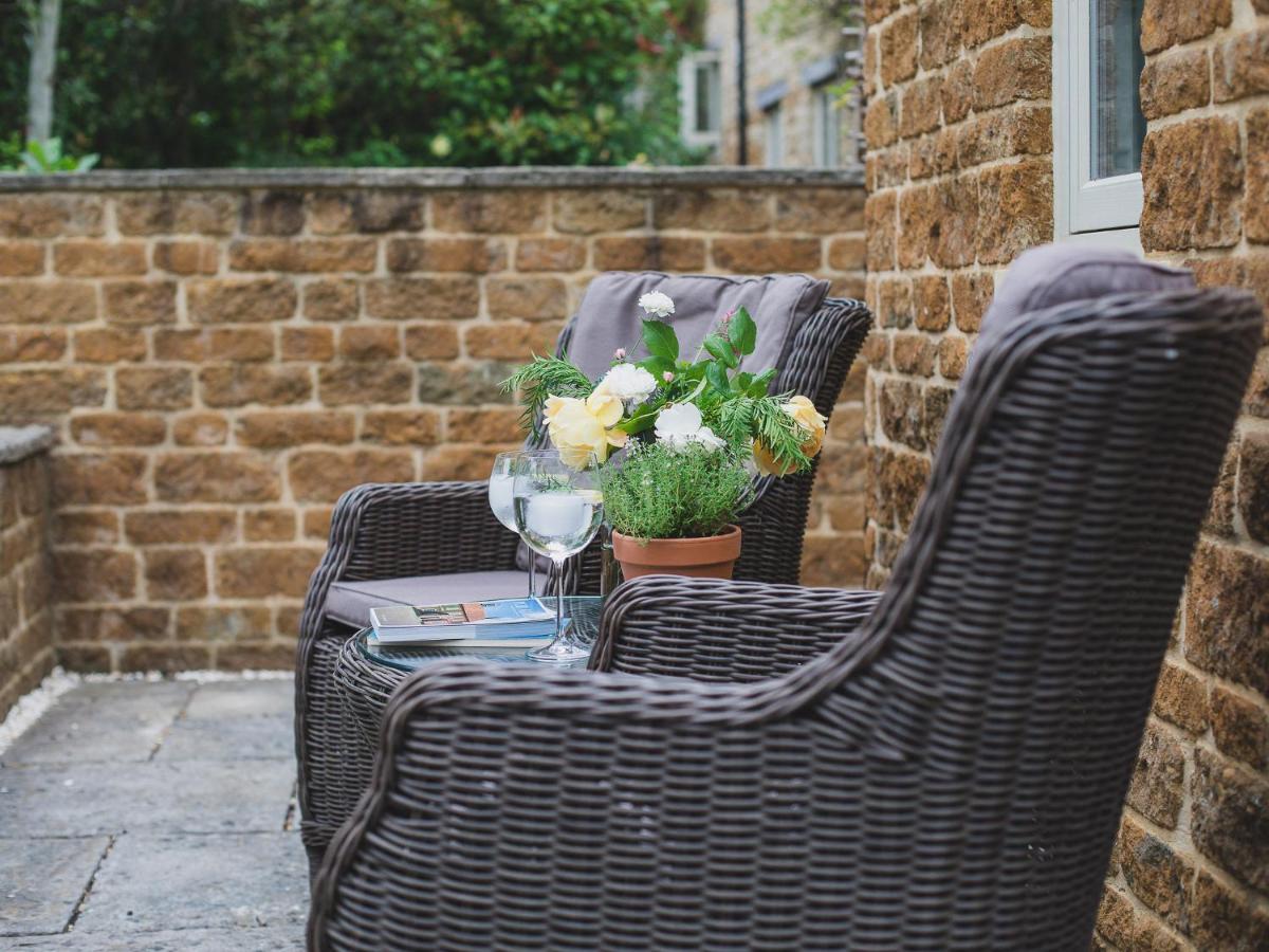 Climbing Rose Cottage - Dog Friendly - Peaceful Cotswold Cottage Adlestrop ภายนอก รูปภาพ